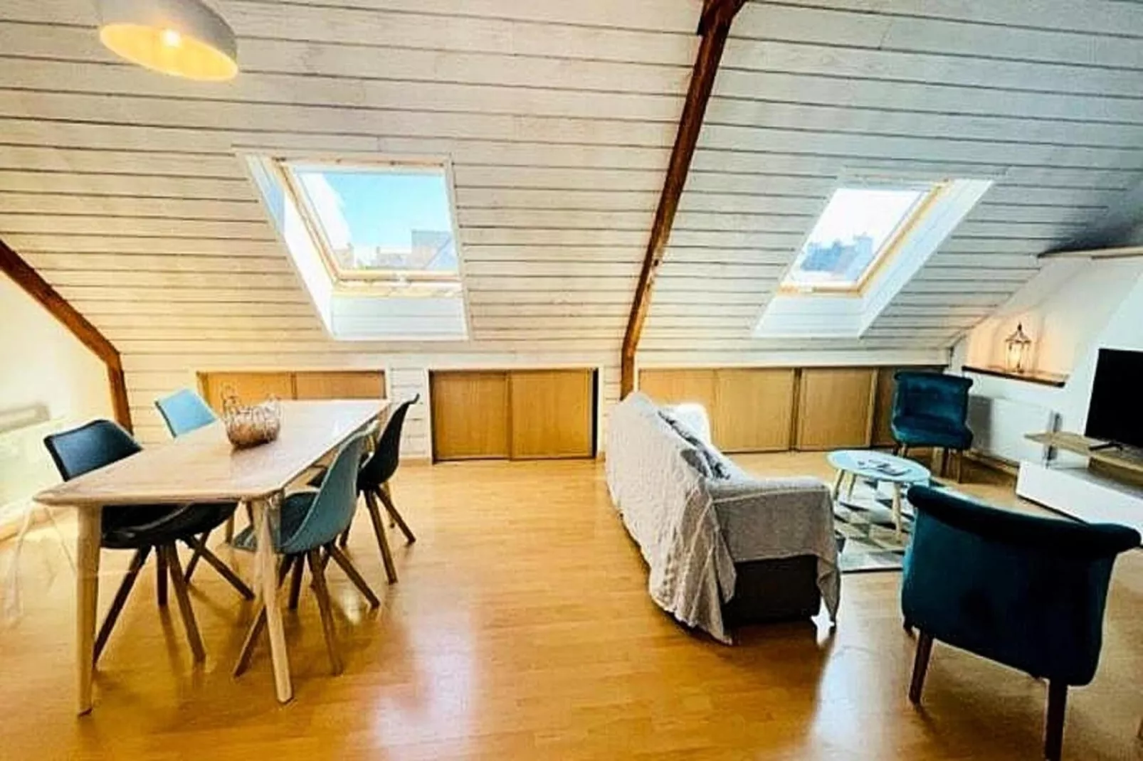 Résidence Rue De Port Haliguen-Dining room