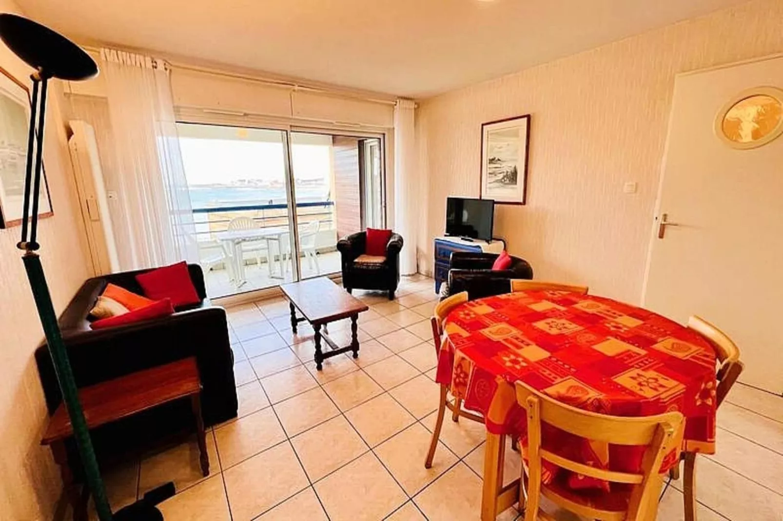 Résidence Hauts Port Maria-Dining room