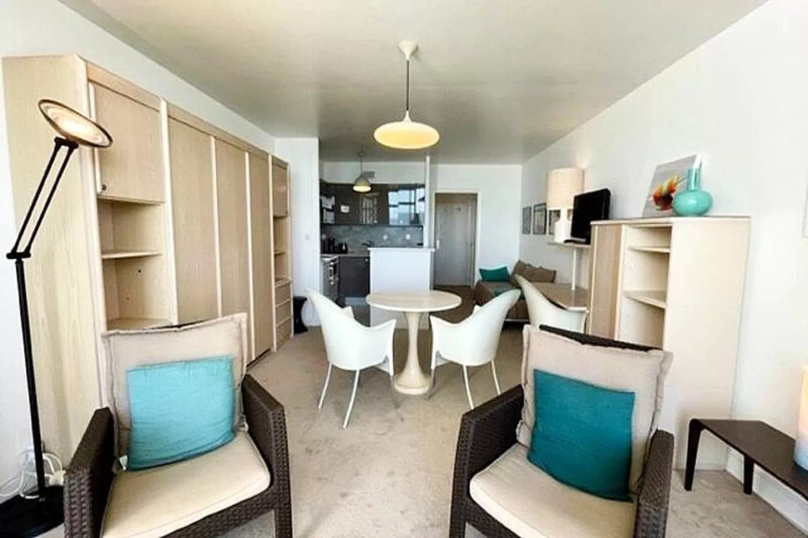 Résidence Les 3 Iles-Dining room