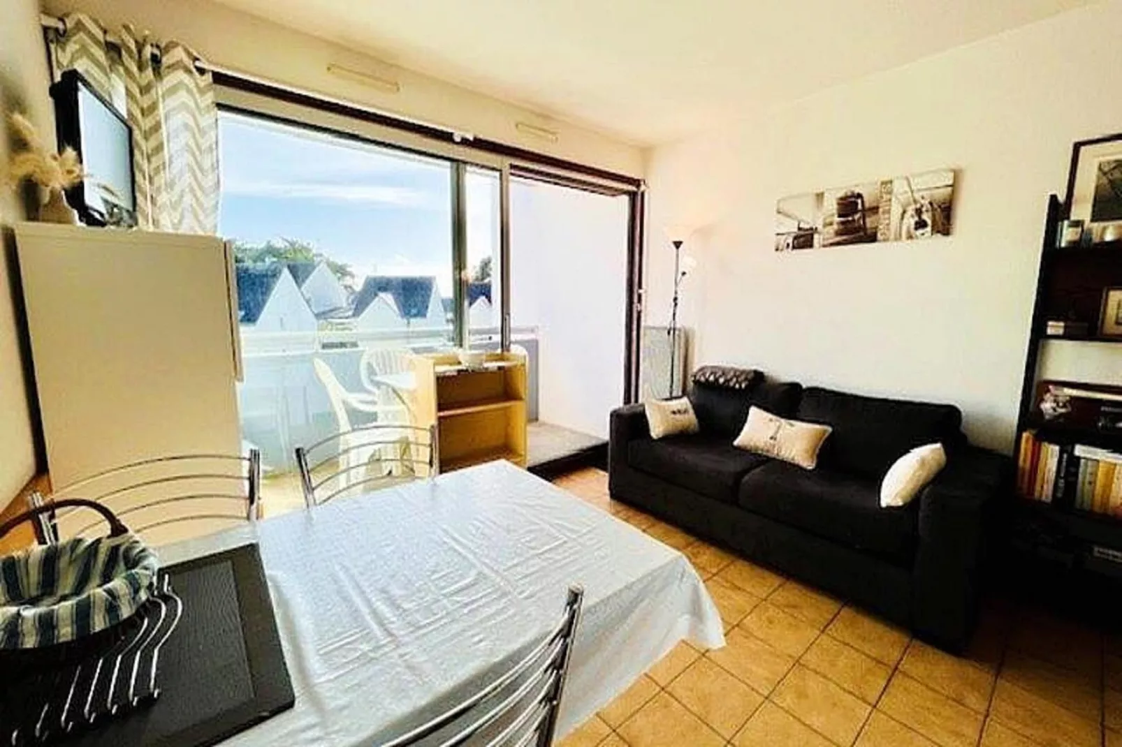 Résidence An Tour Tan-Dining room