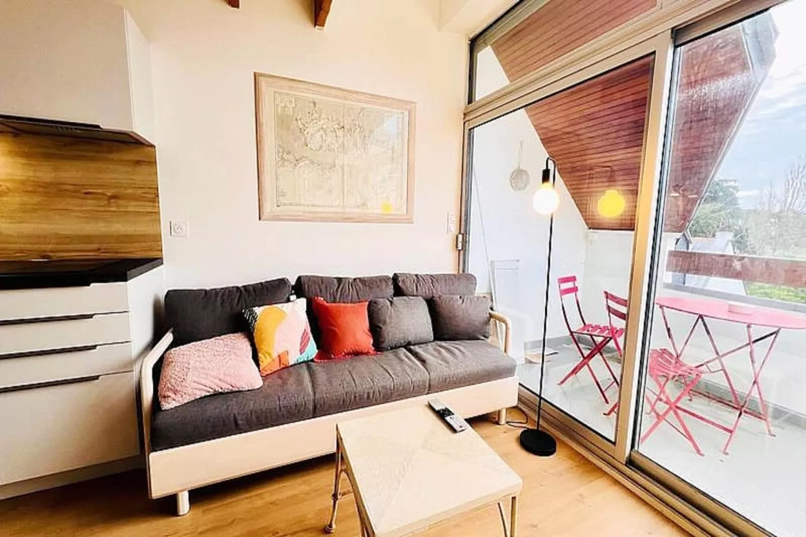 Résidence Piscine Et Plage-Living room