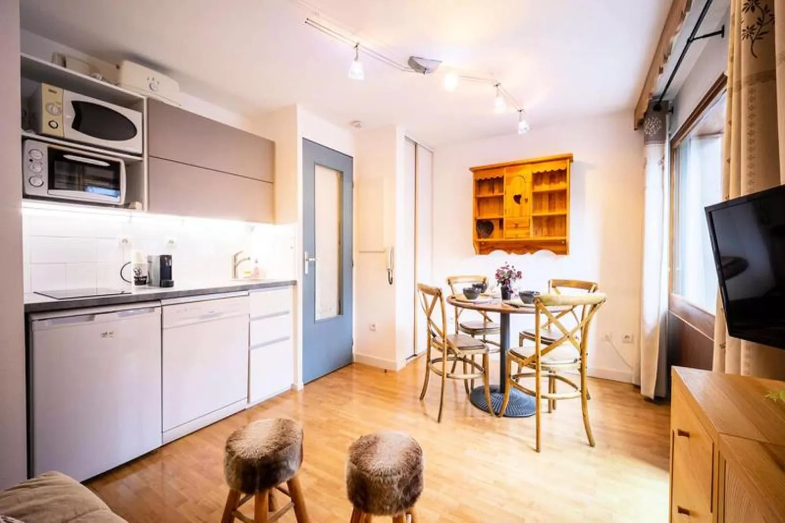 Résidence Clos Mirabelle-Kitchen