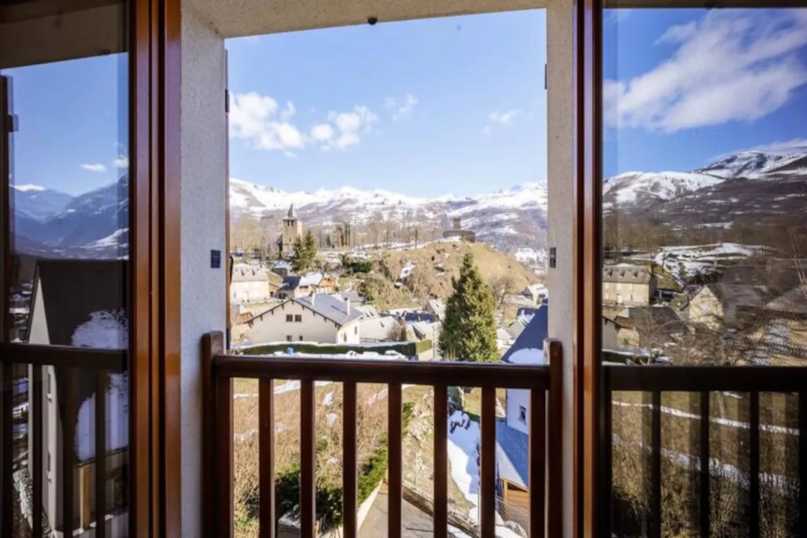 Résidence Mgenos1-genos-Image-tags.