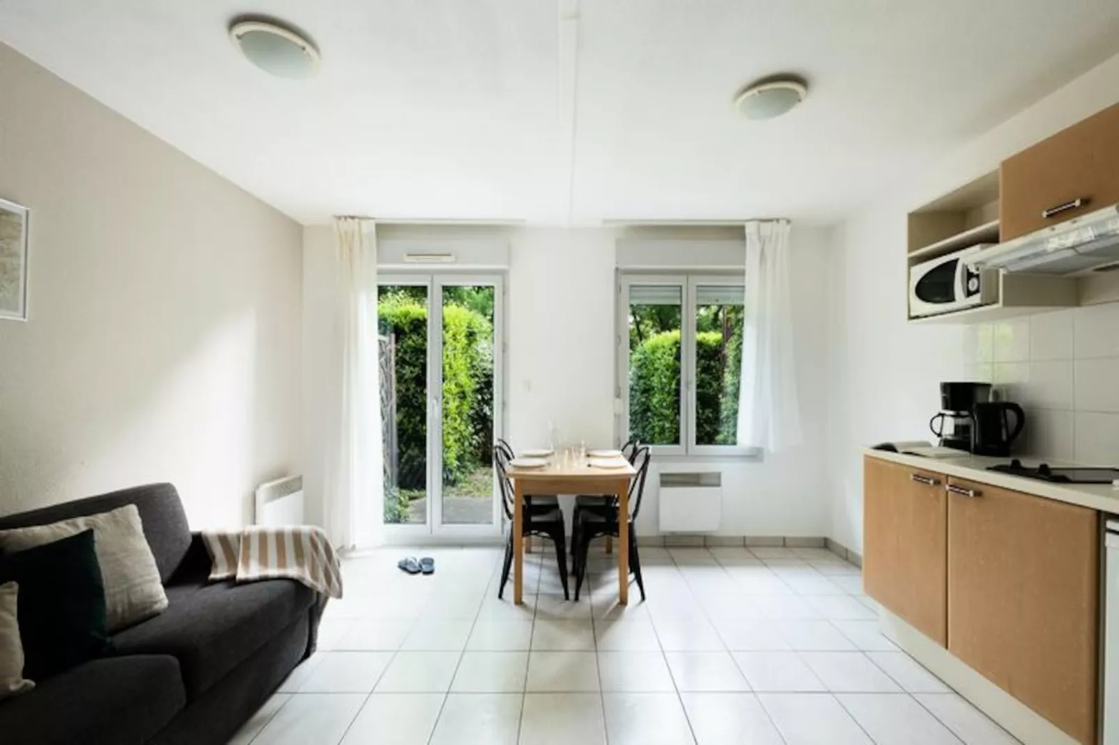 Appart'hôtel Garden & City Lyon - Lissieu 3*-Image-tags.