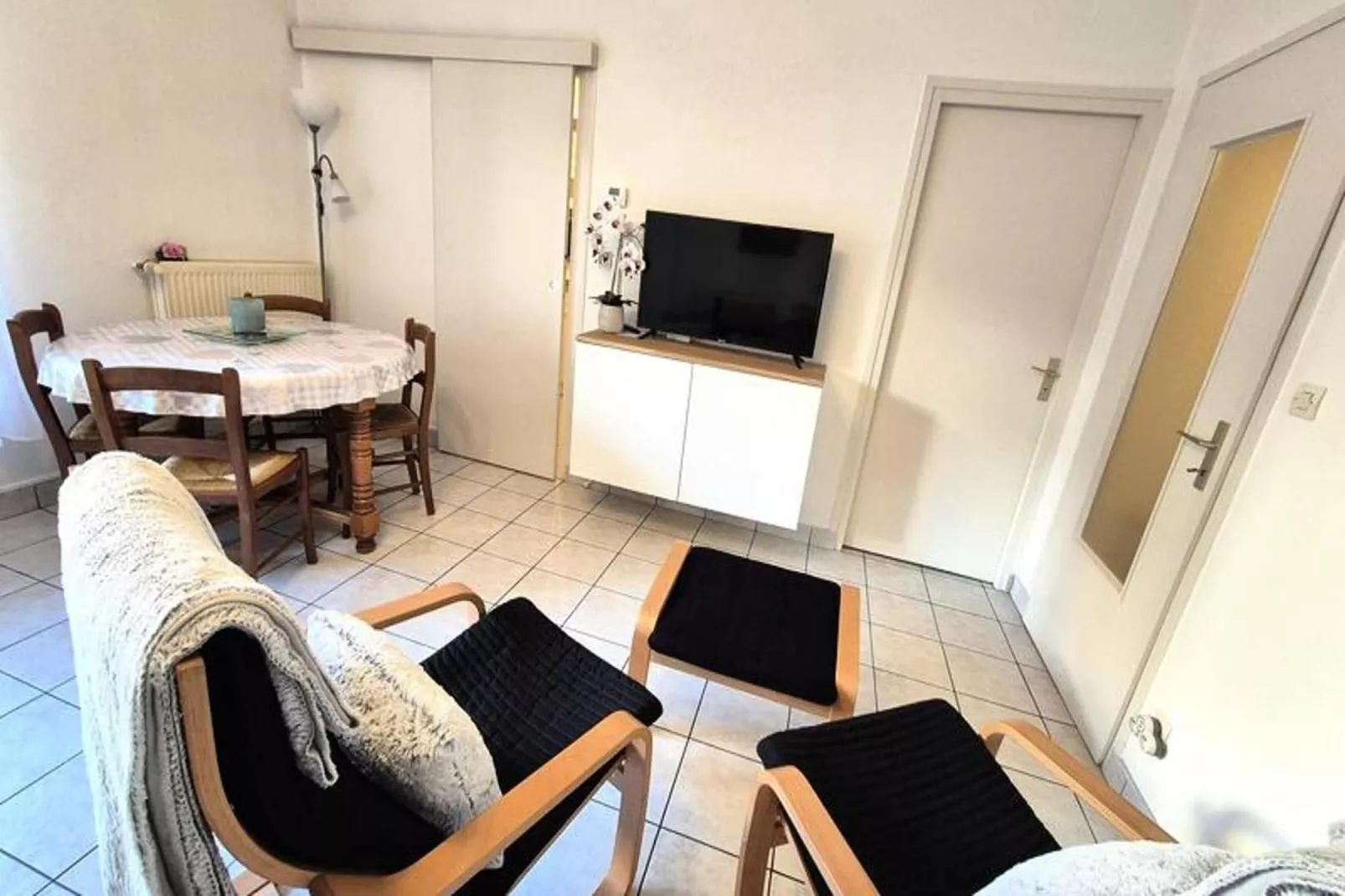 Residence Du Temple-Salon