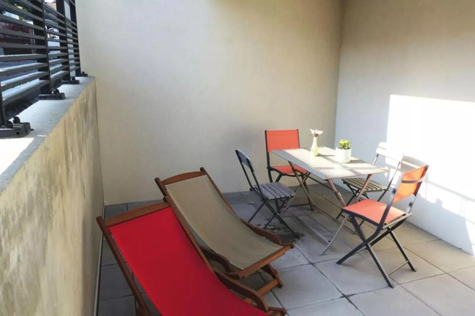 Résidence Terrasses Des Thermes-Terrasse / balcon