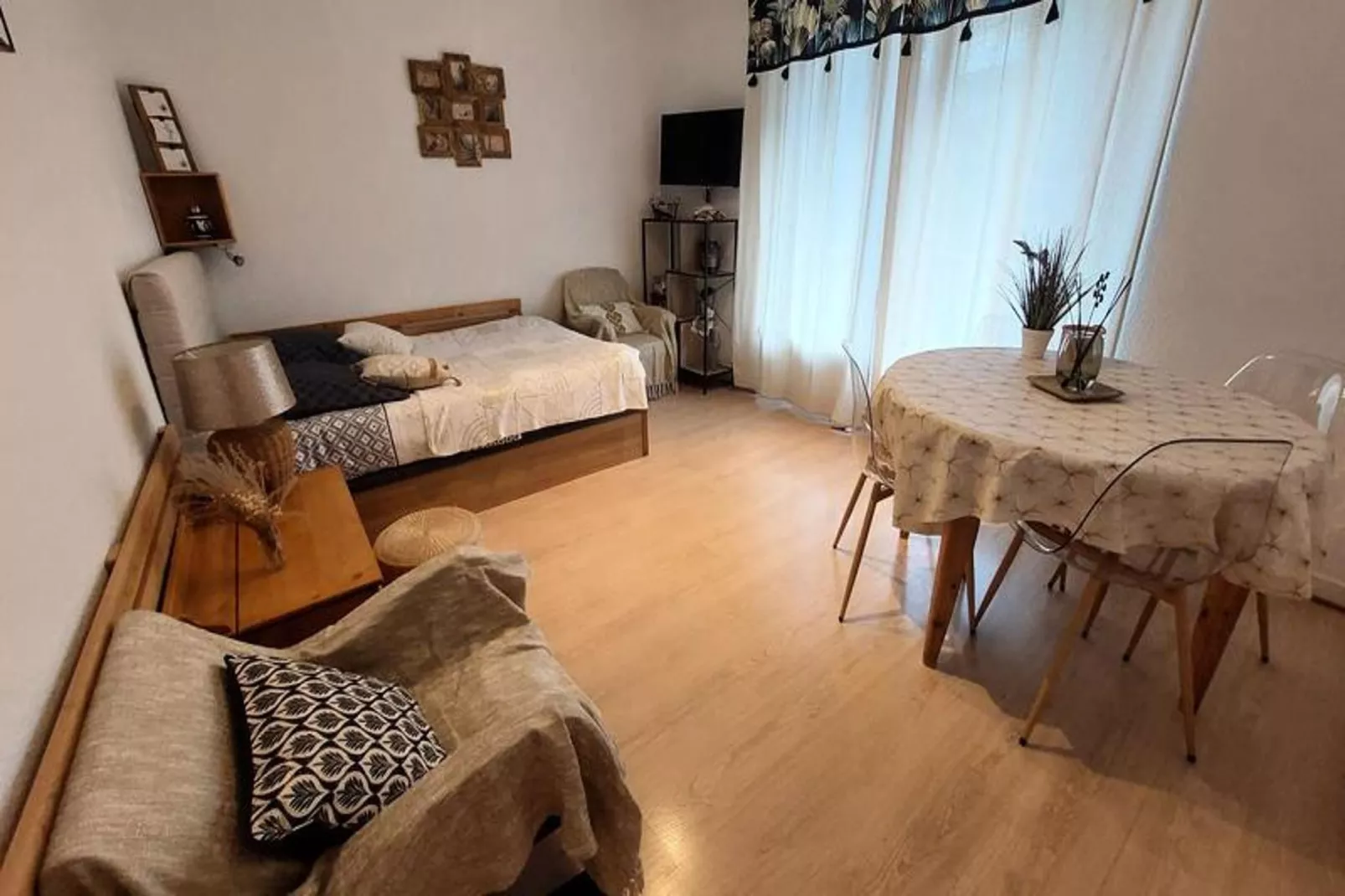 Résidence Montcalm D-Wohnzimmer