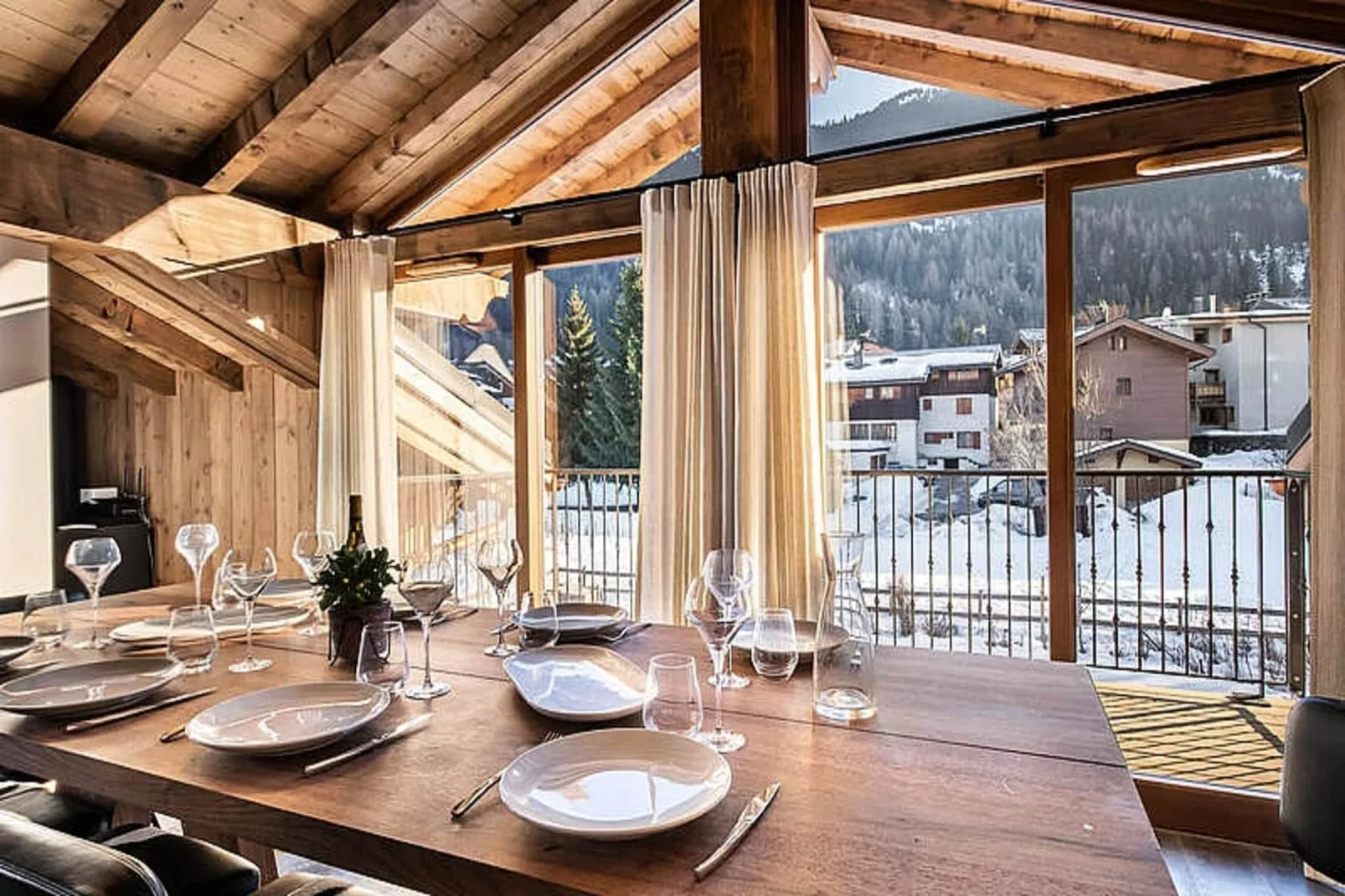 Résidence La Ferme Des Lanches-Salle à manger