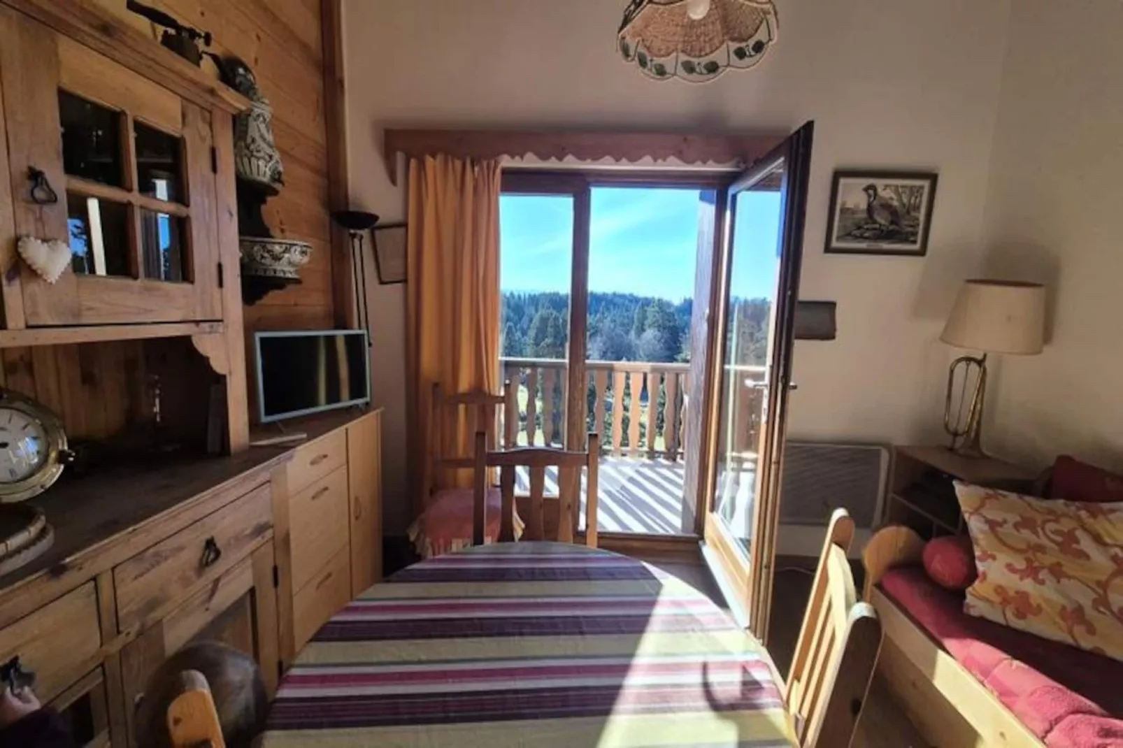 Appartement Familial Au Revard, Vue Sur Le Jardin D'enfant Et Pistes-Image-tags.