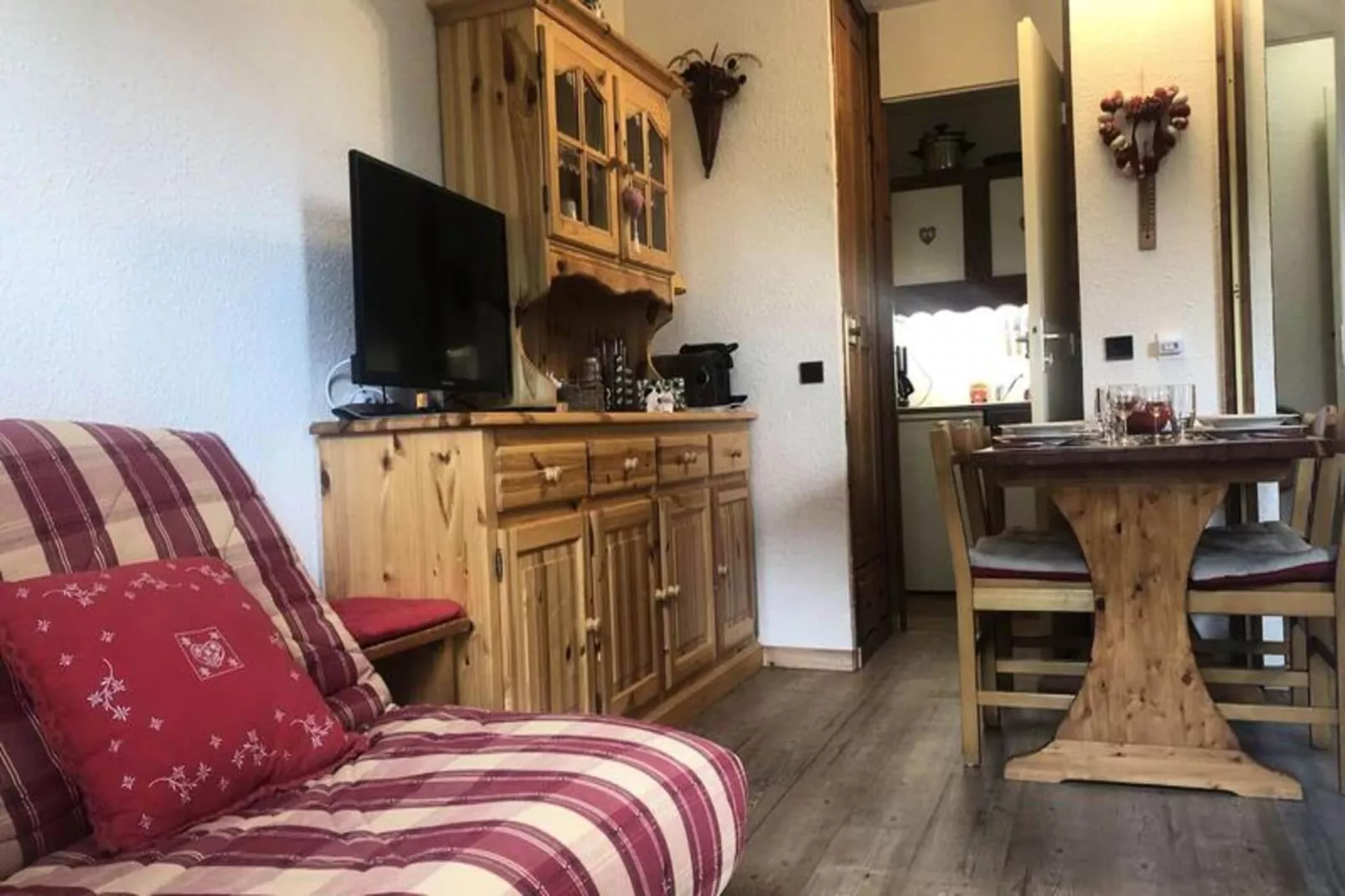 Résidence Buche-Esszimmer