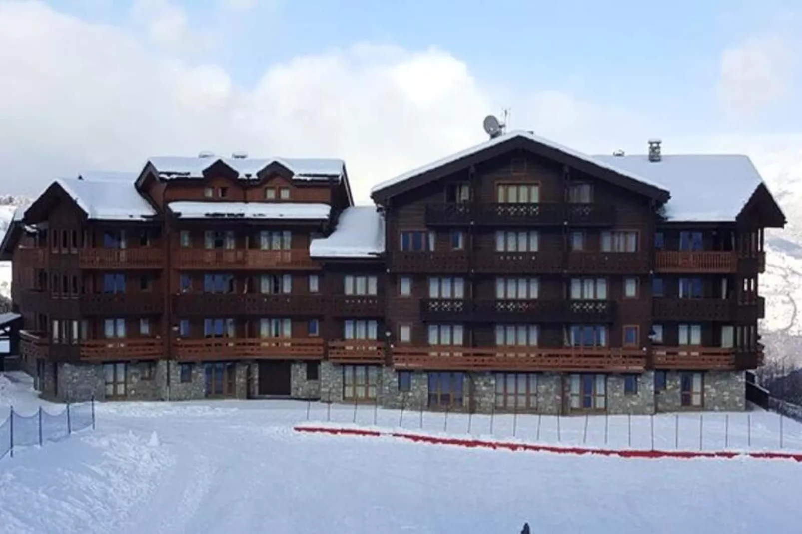 Résidence Valeriane - Exterior in winter