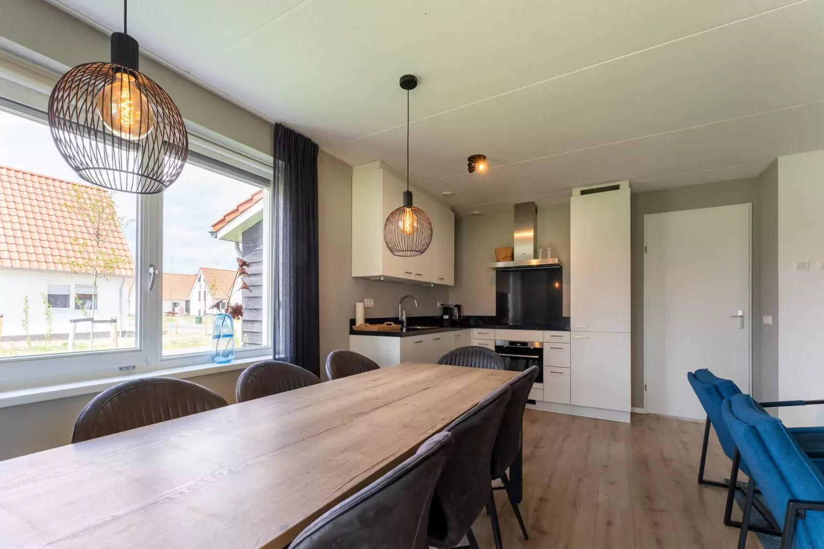 De Scholekster Huis Nr 14-Dining room