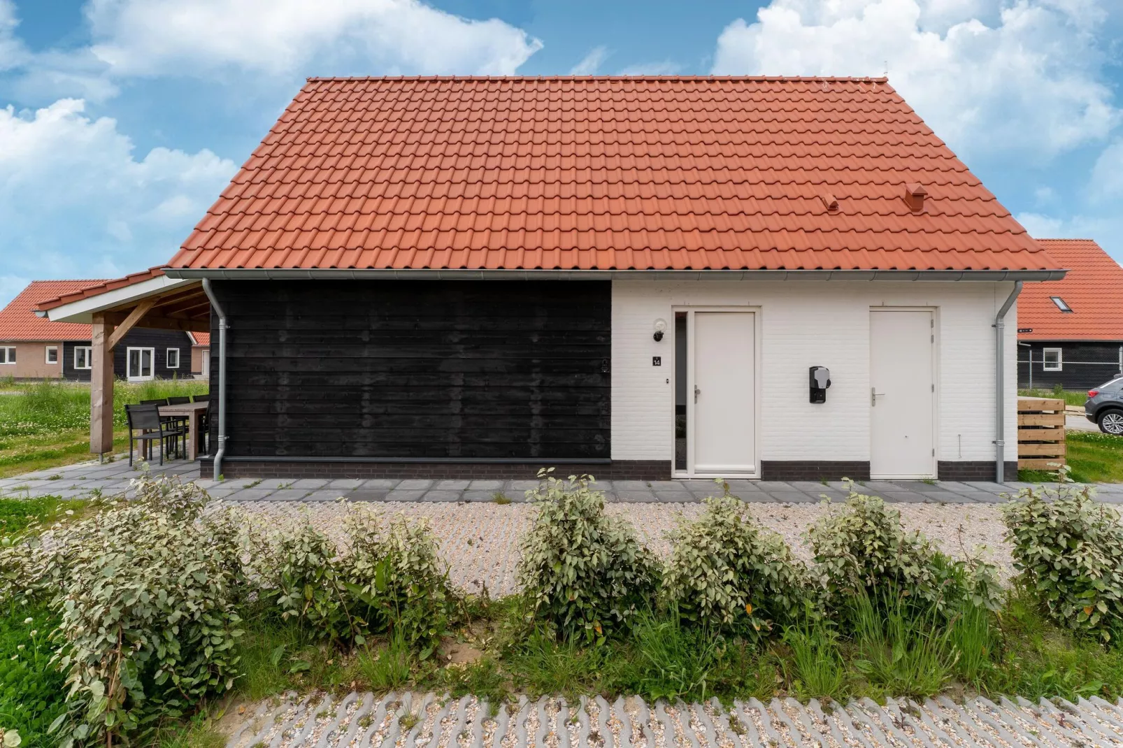 De Scholekster Huis Nr 14-Exterior summer