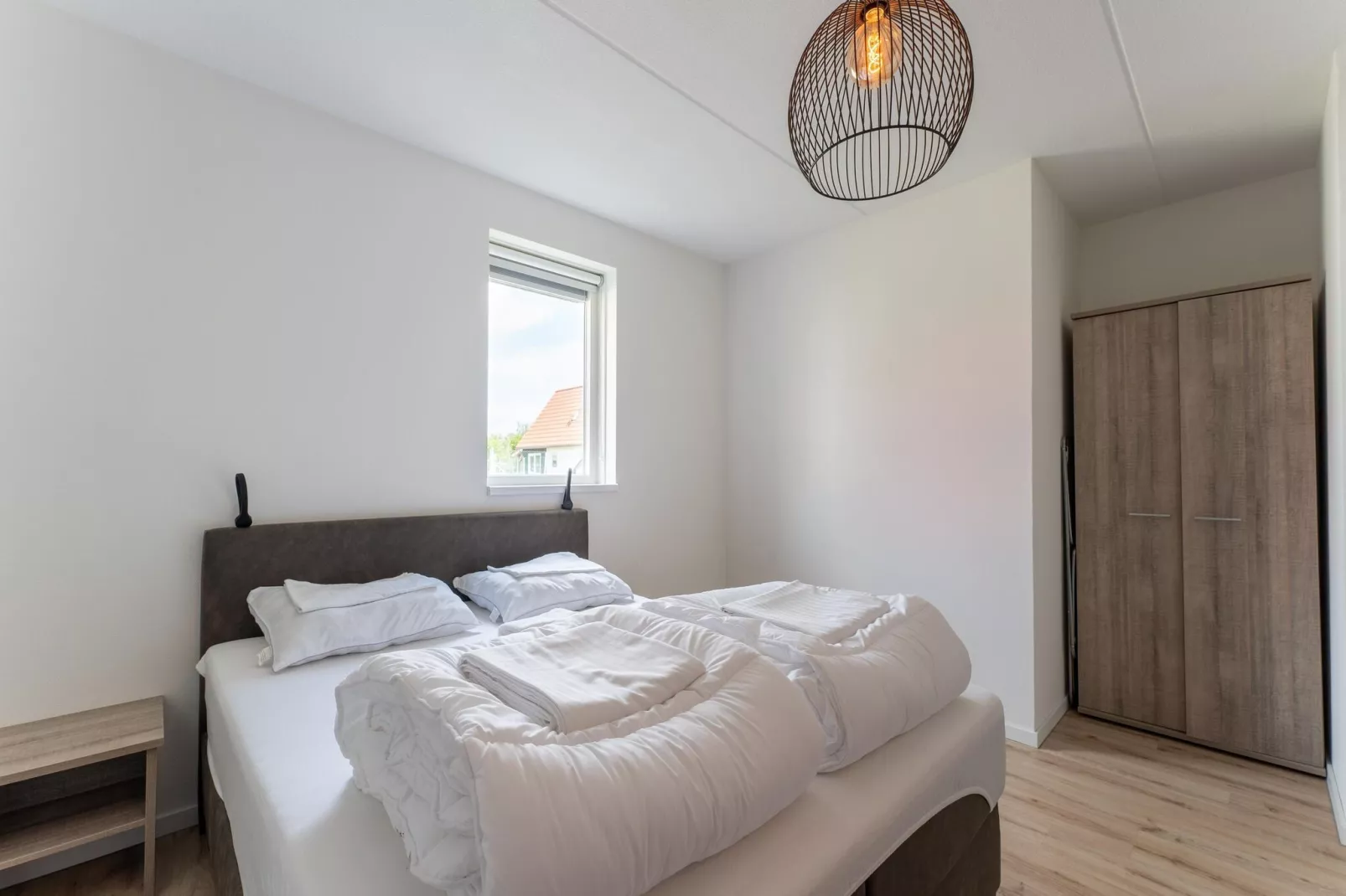 De Scholekster Huis Nr 14-Bedroom