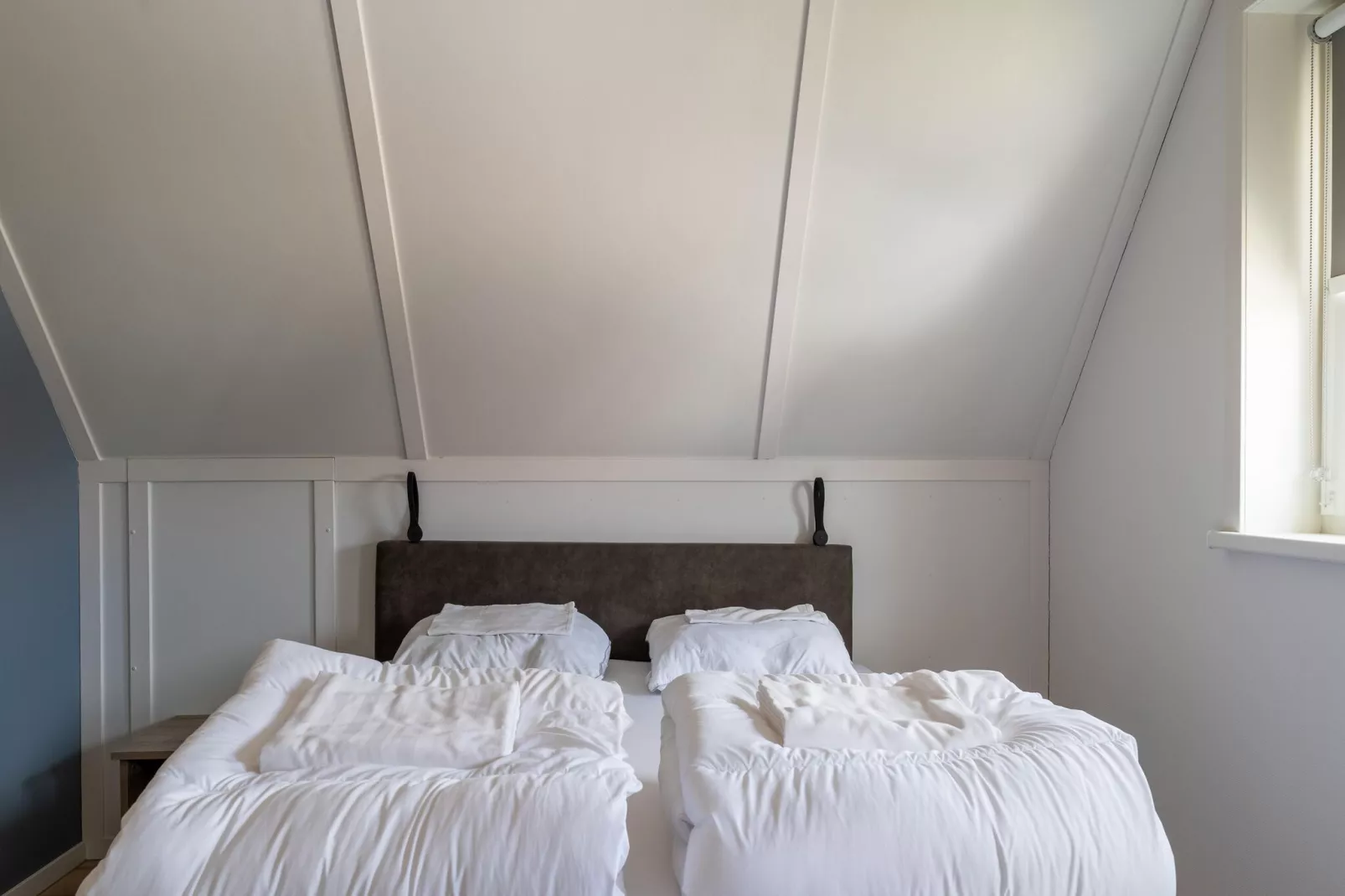 De Scholekster Huis Nr 14-Bedroom