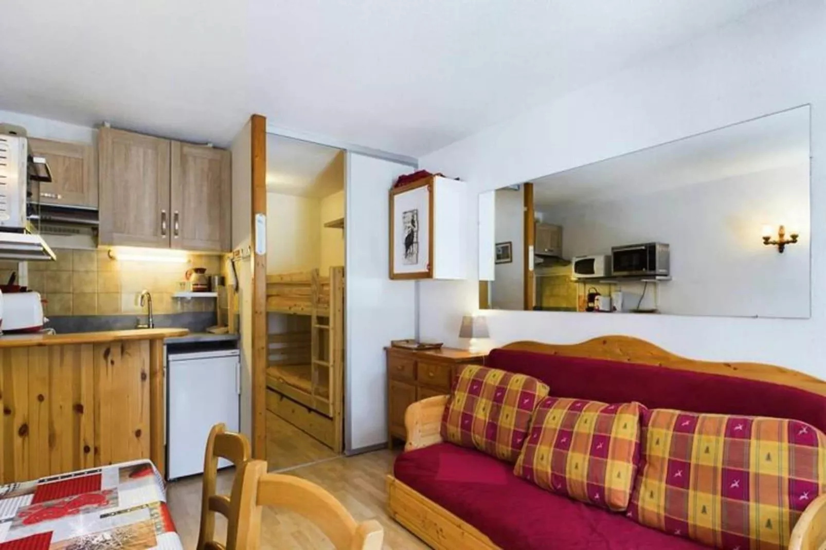 Résidence Bouquetins A-Exterior in summer