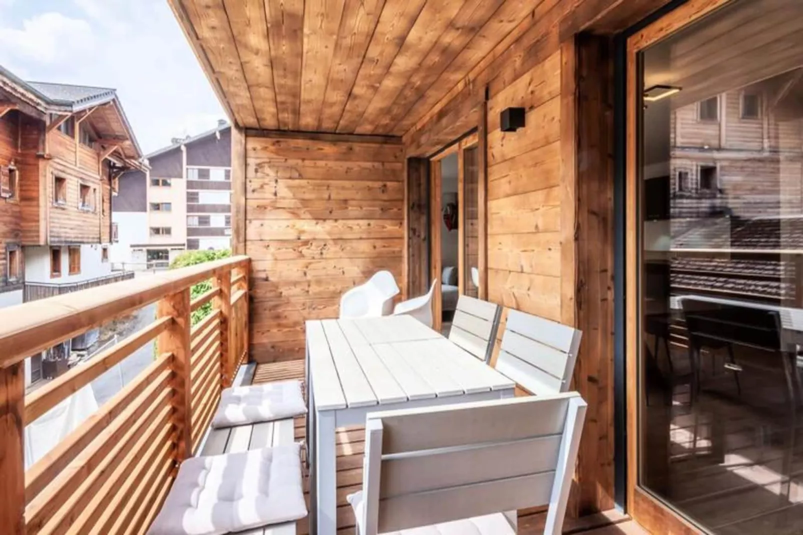 Résidence Echo Du Pleney - Außenbereich Sommer