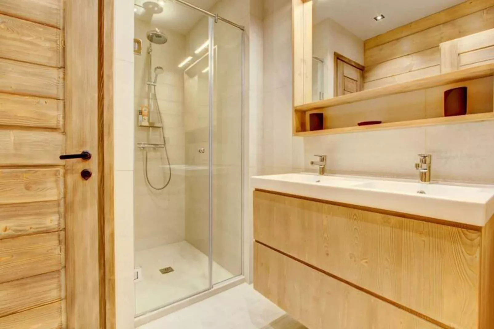 Chalet Nosefosa-morzine-Image-tags.