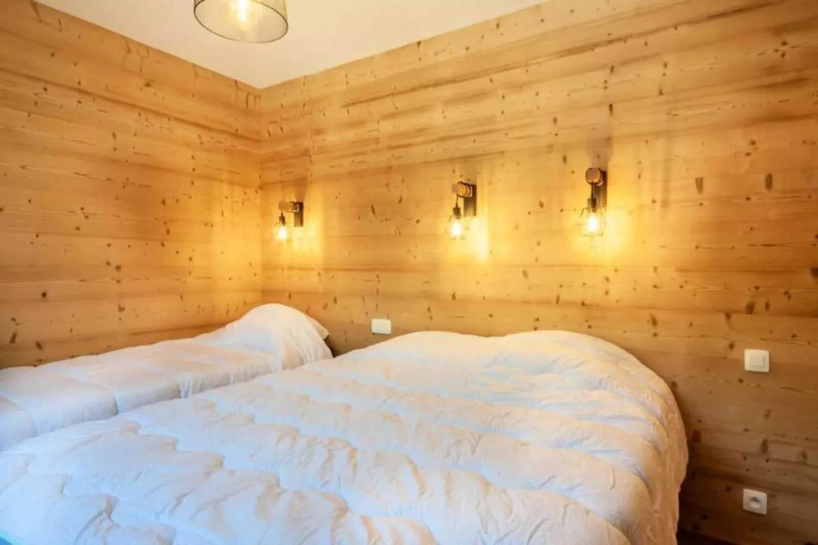 Résidence Les Voroches-Bedroom