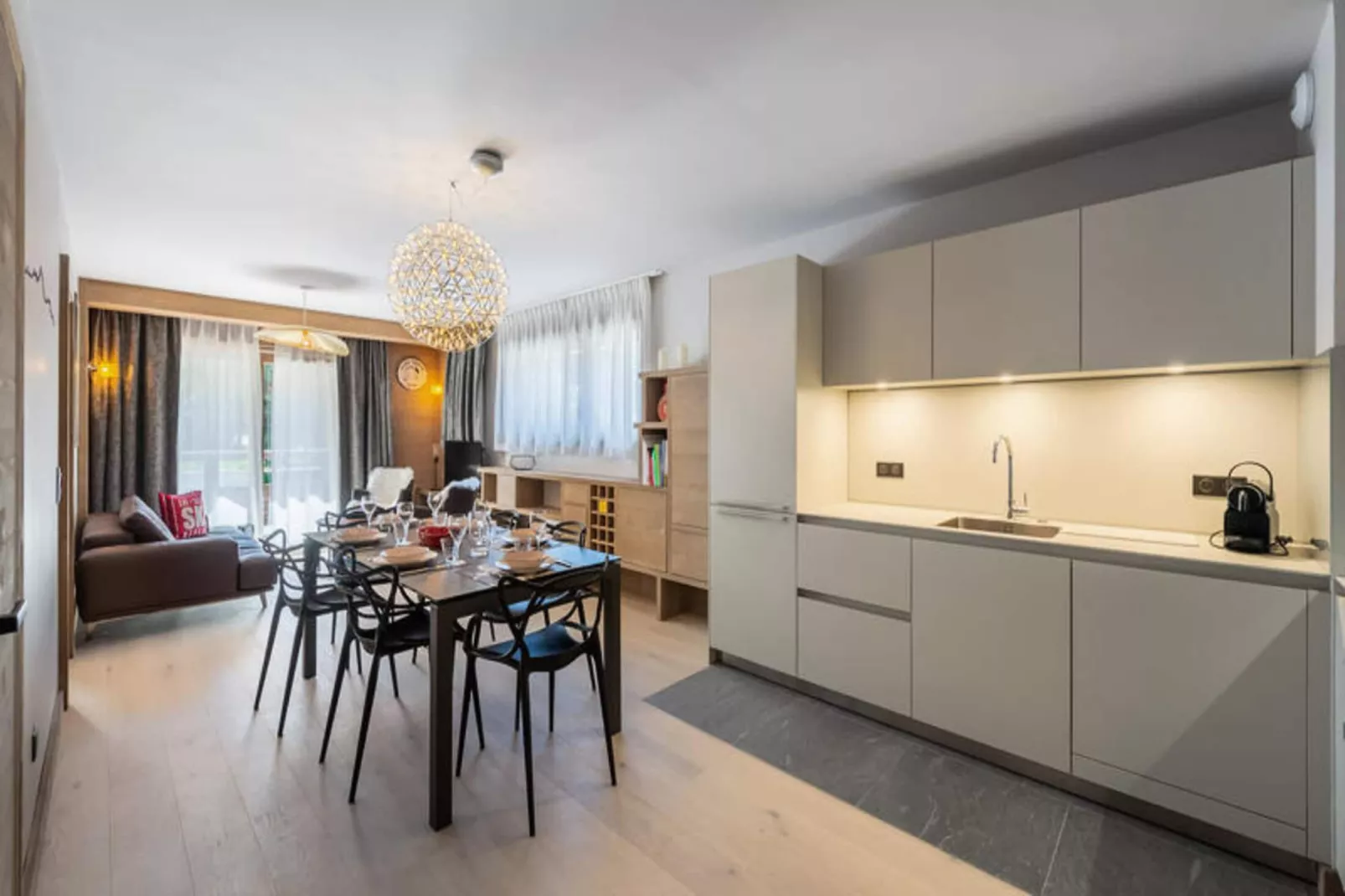 Résidence Stallion A-Esszimmer