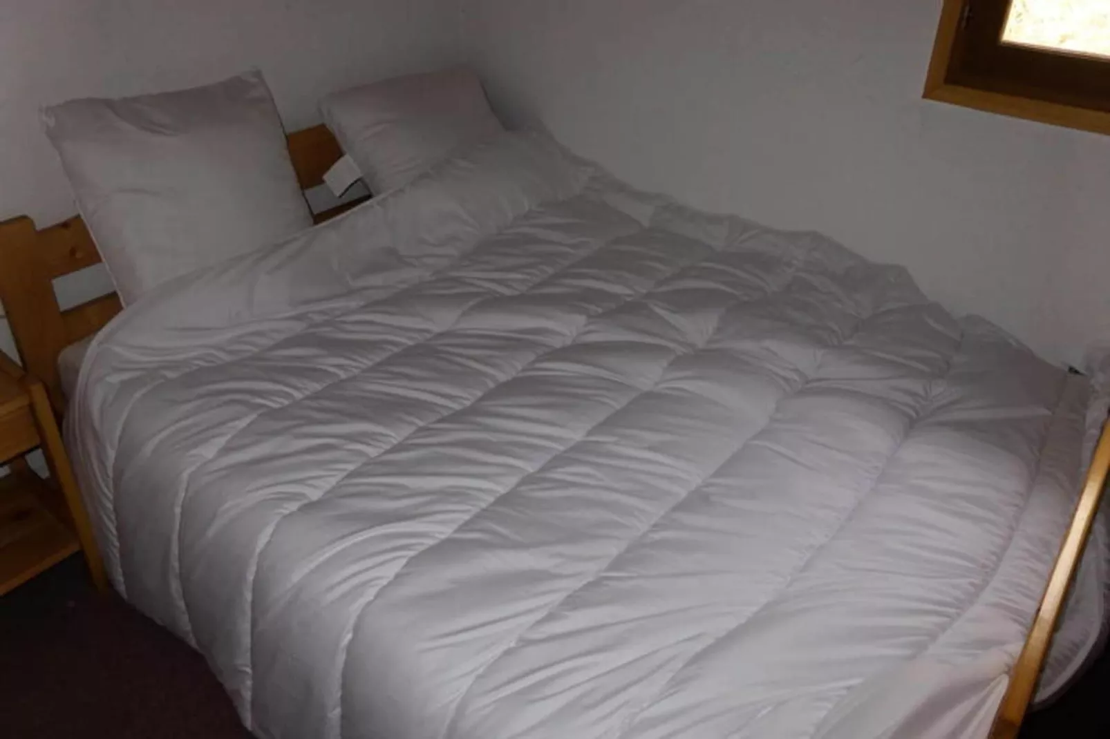 Résidence Les Loges-Exterior in summer