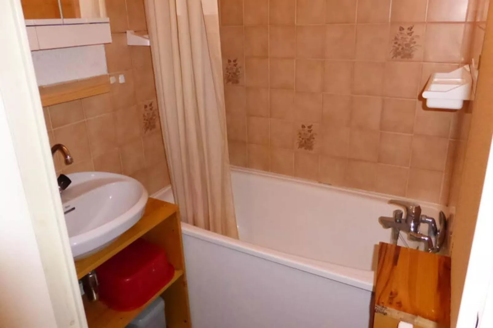 Résidence Borgia-Außenbereich Sommer