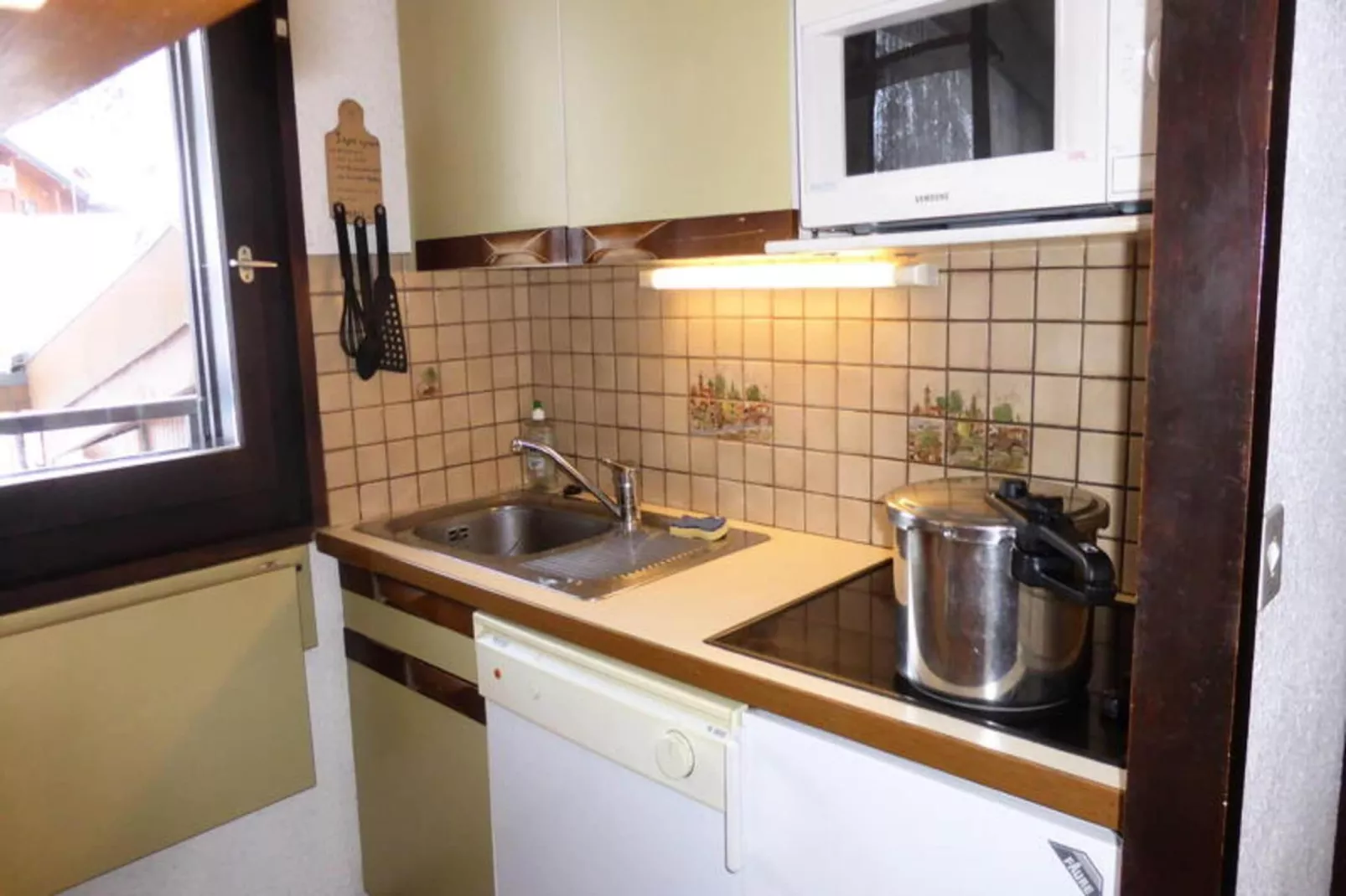 Résidence Bel'aval-Exterior in summer