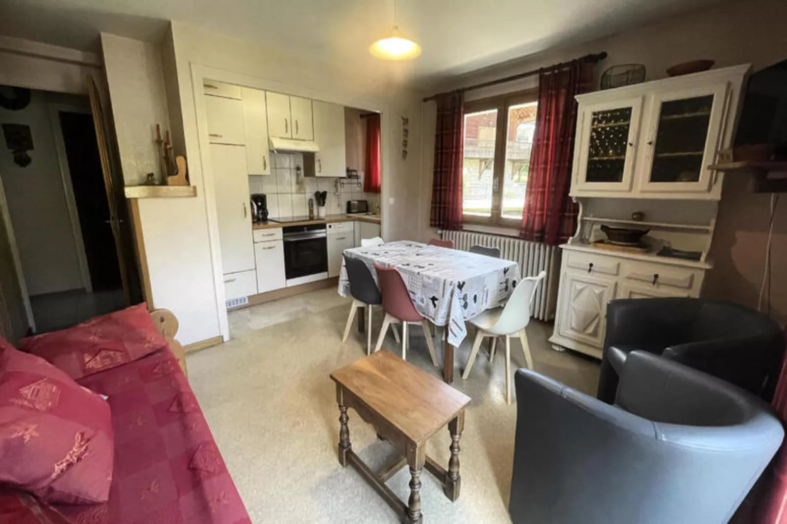 Appartements à La Clusaz-Exterior in summer