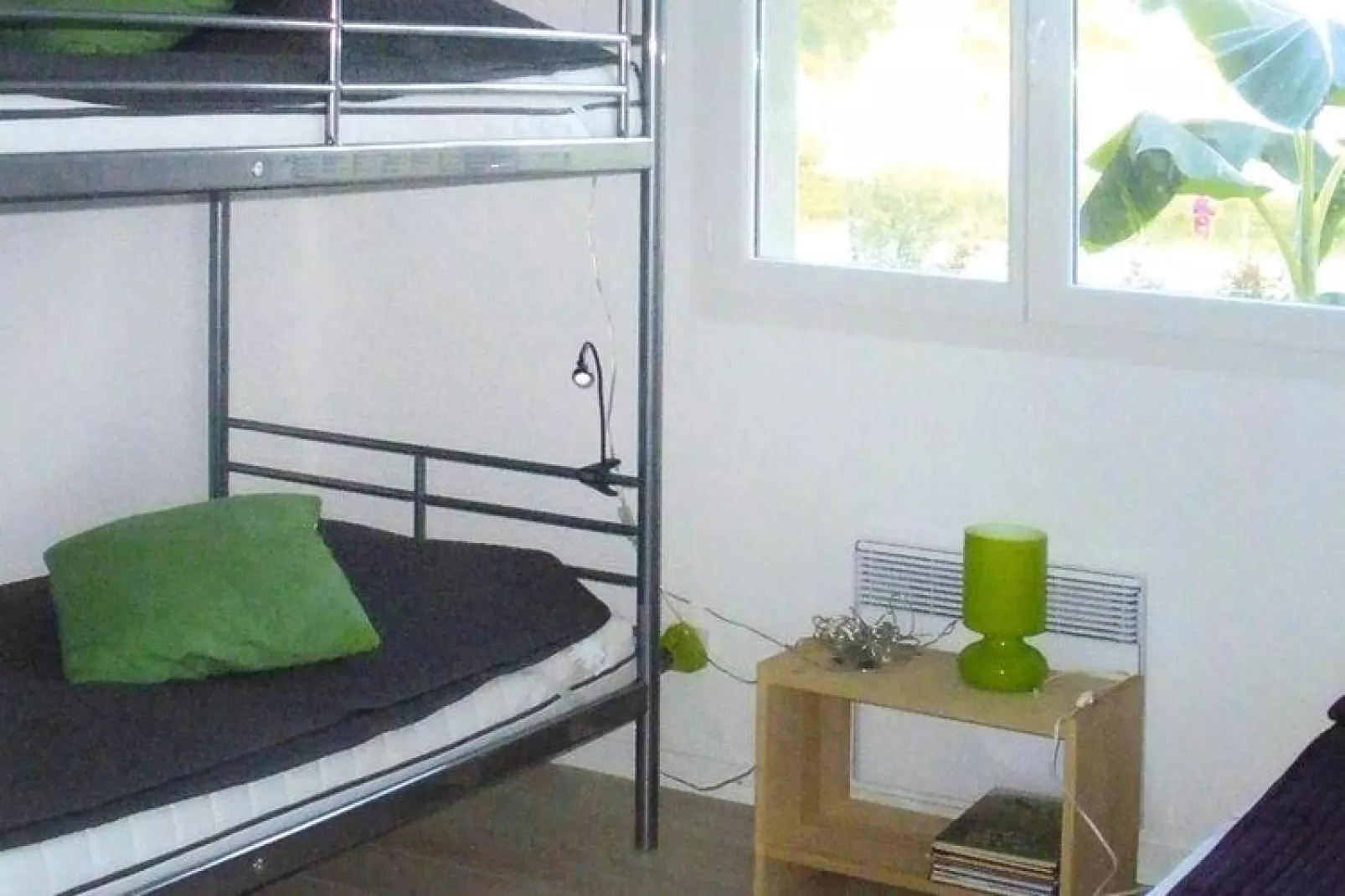 Holiday home with pool Grayan-et-l'Hôpital-Chambre