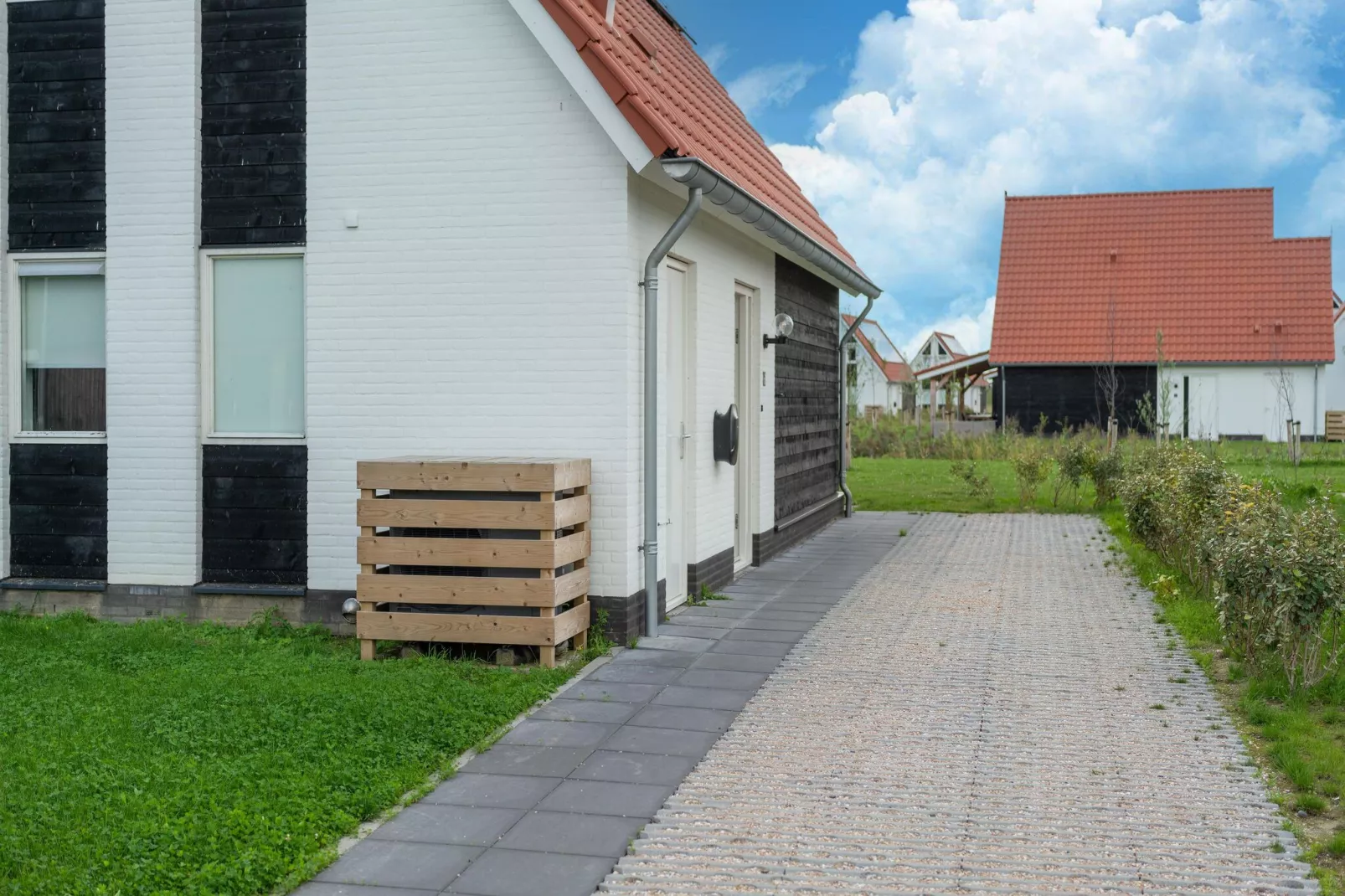 De Kluut Huis Nr 12-Gardens summer