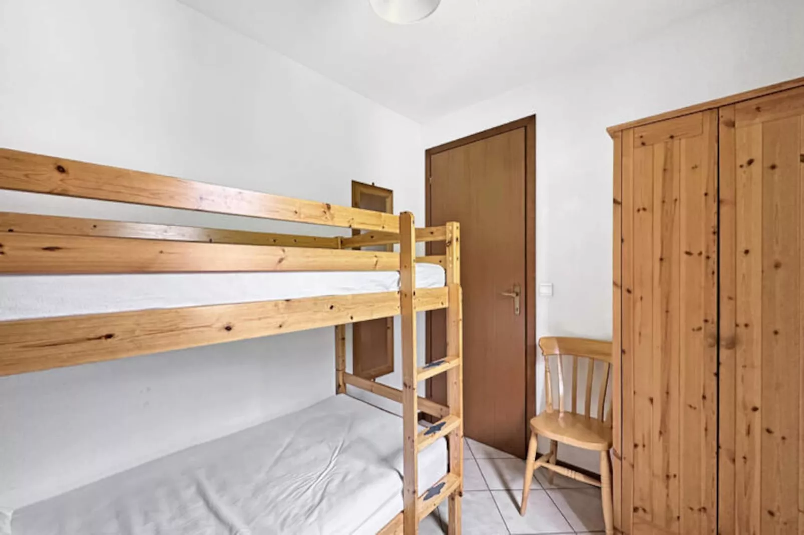 Appartements à Les Carroz-d'Arâches-Image-tags.