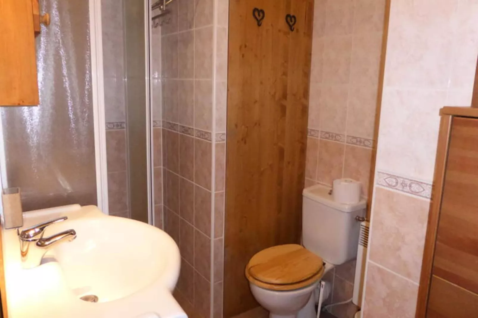 Résidence Les Amethystes B-Exterior in summer