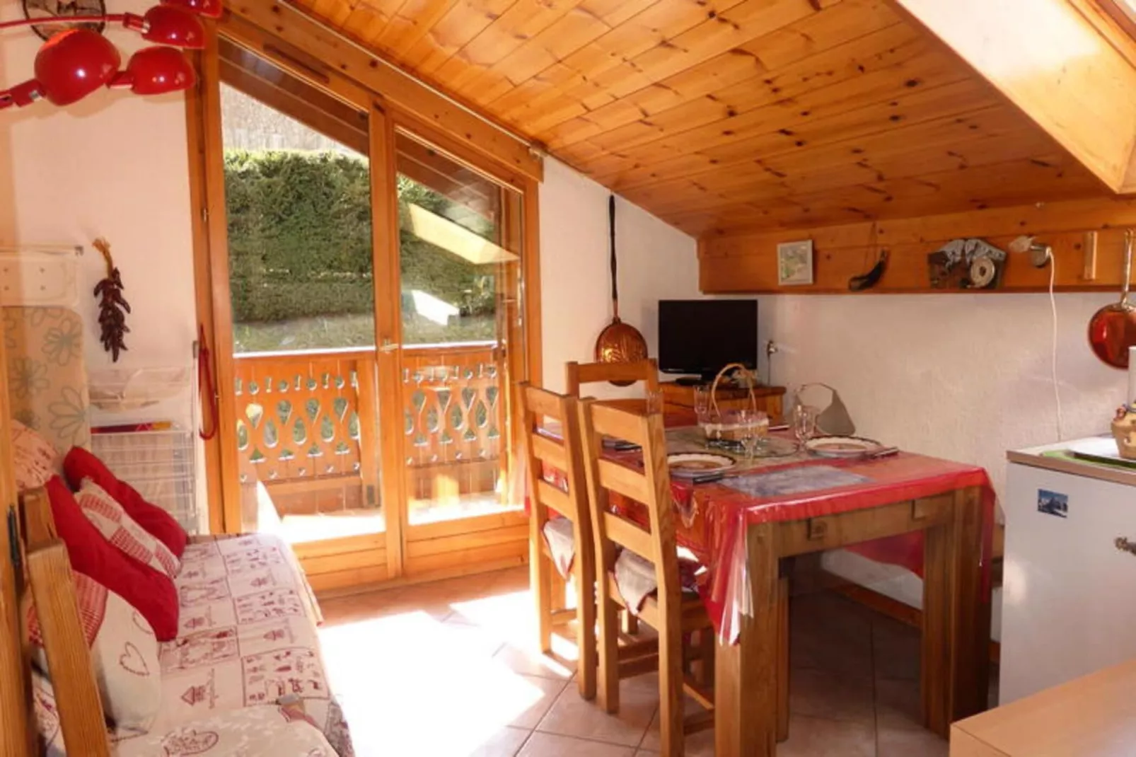 Chalets Alpages-Exterior in summer