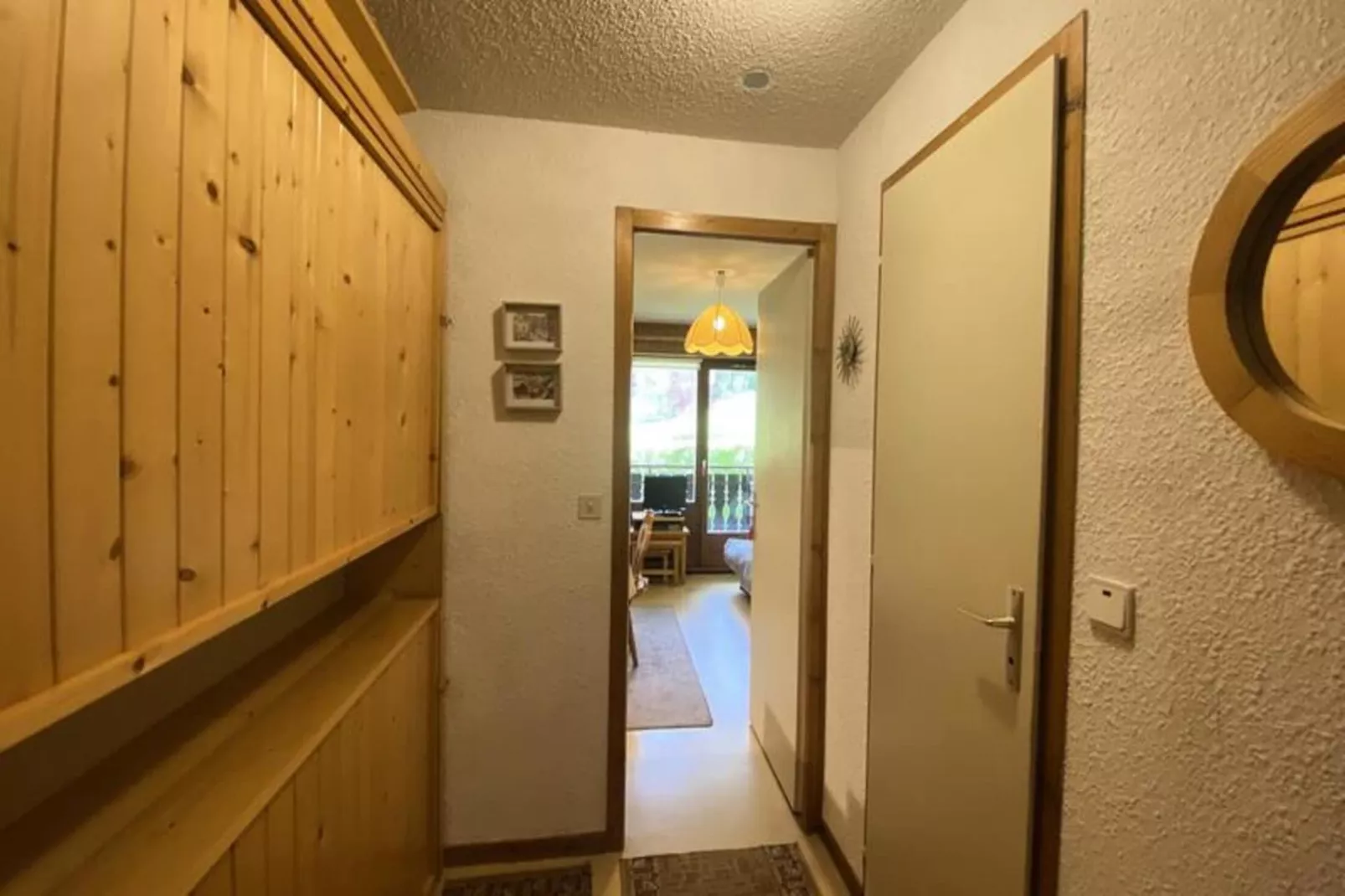 Résidence Les Campanules-Hall / réception