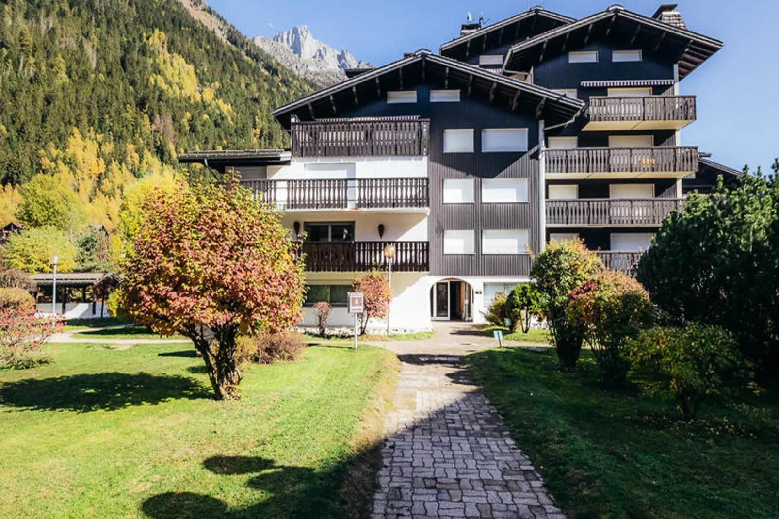 Résidence Clos Du Savoy-Exterior in winter