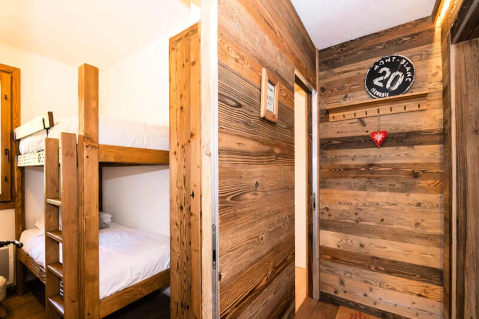 Résidence Rivo-Image-tags.