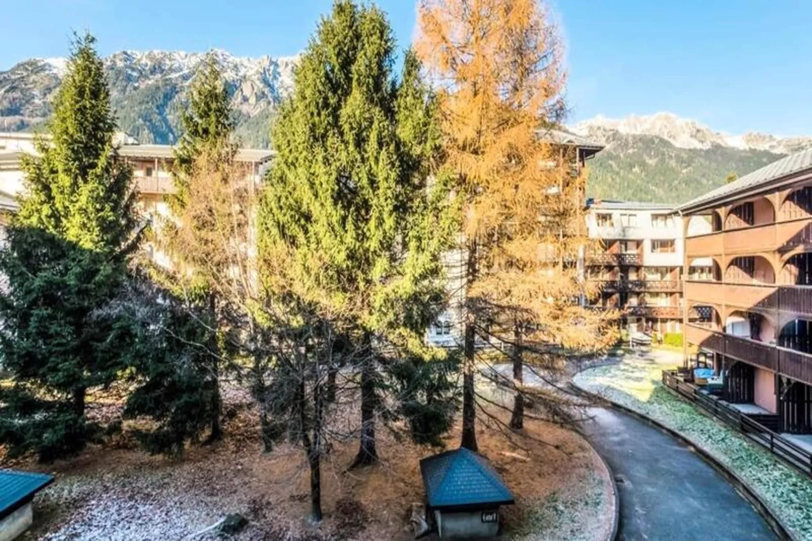 L'Aiguille - maeva Home-Gardens in summer