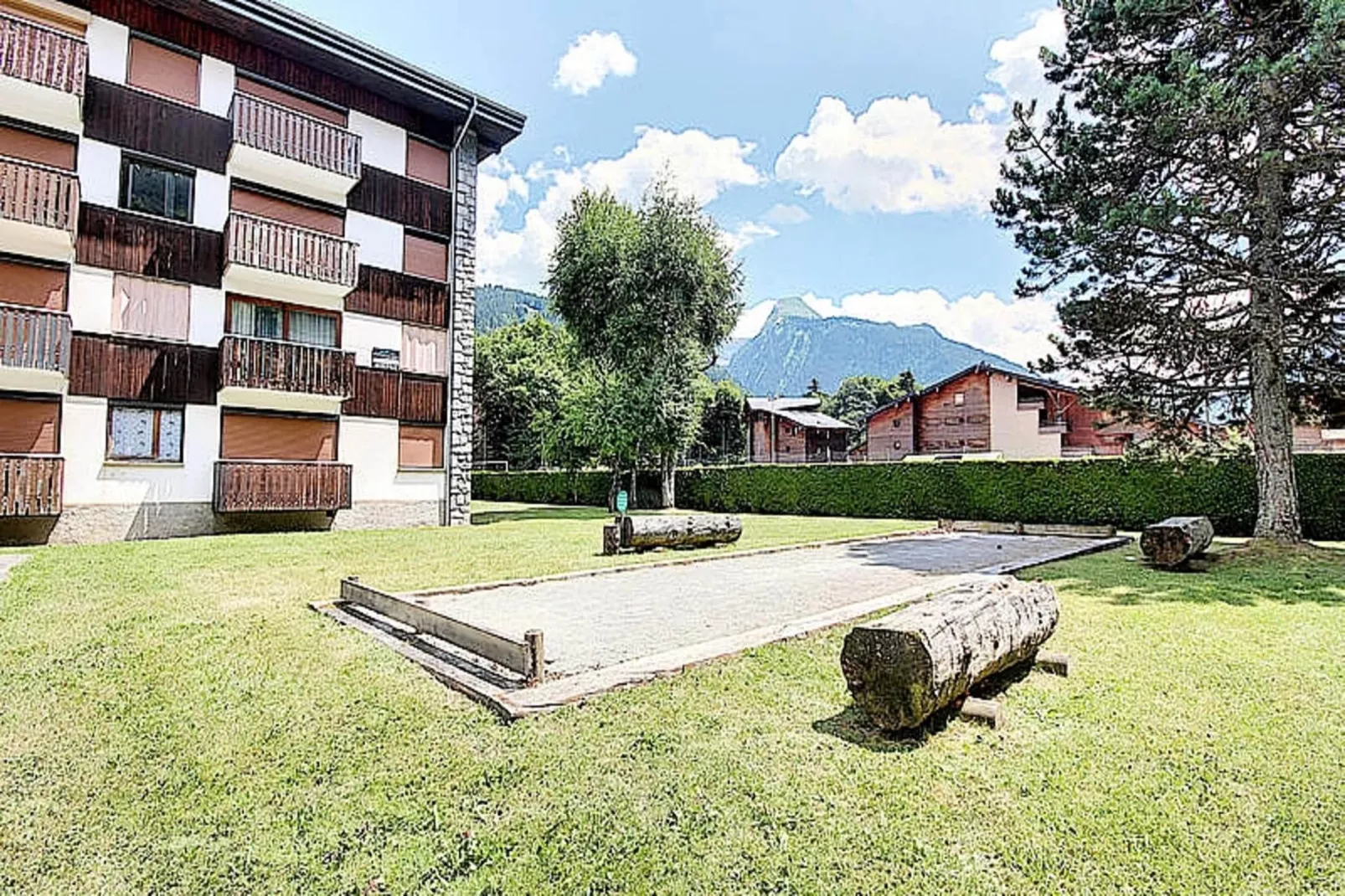 Appartements à Morzine-Exterior in summer