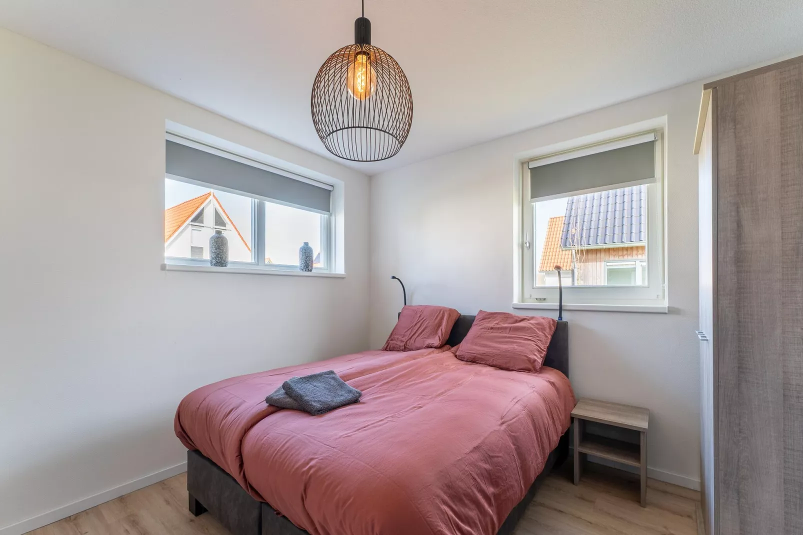 De Zeemeeuw Huis Nr 54-Bedroom