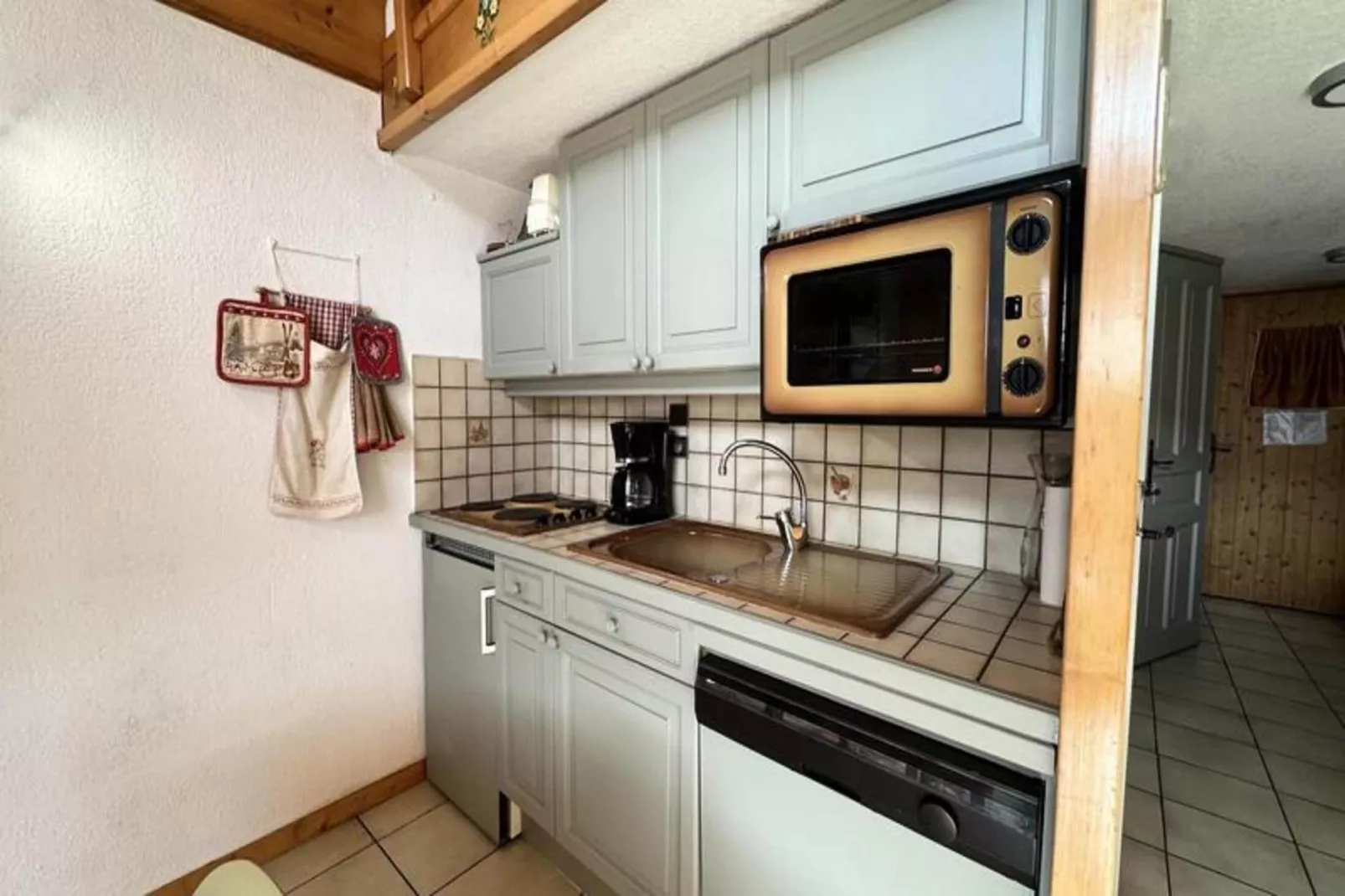 Résidence Hermine I-Exterior in summer