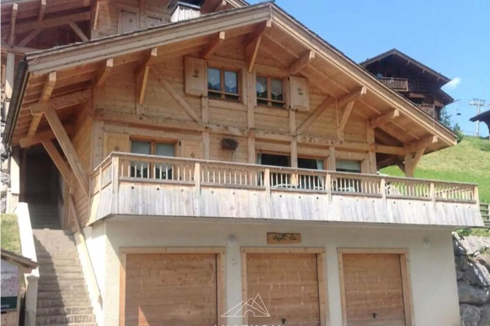Chalet Le Trefle-Exterior in summer