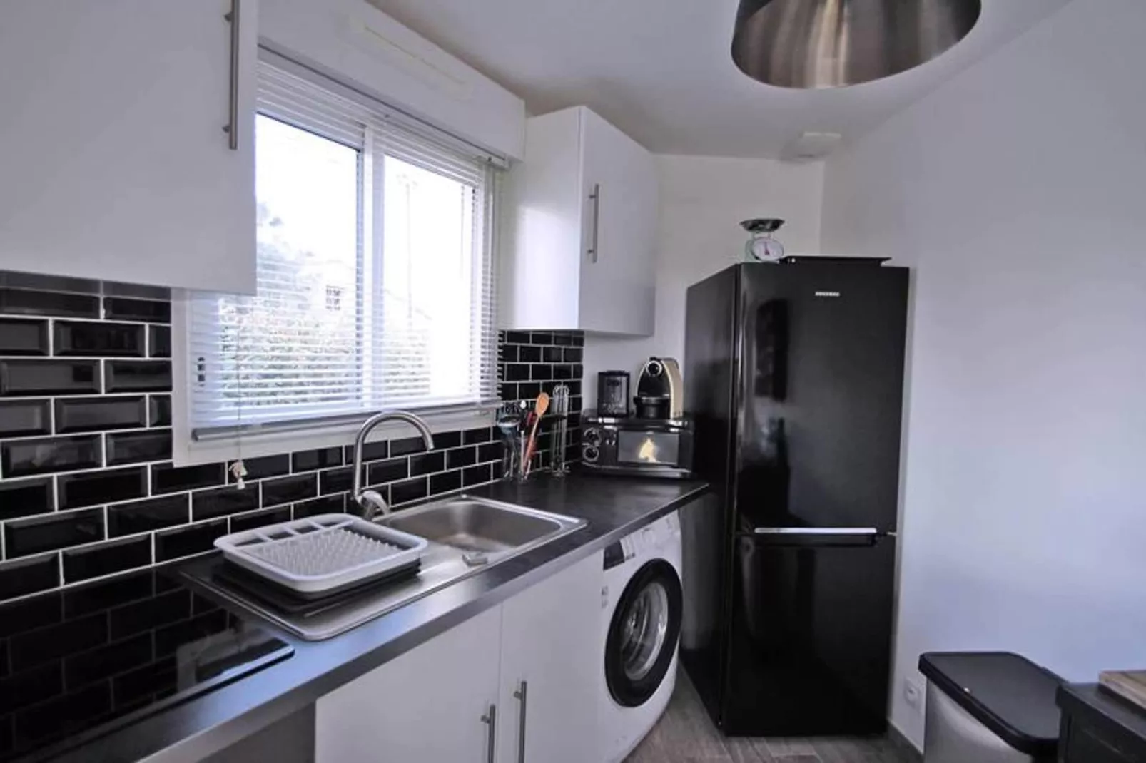 Résidence Villa Saquèdes-Kitchen