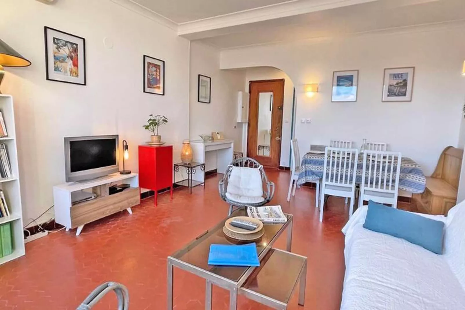 Résidence Les Dauphins-Living room