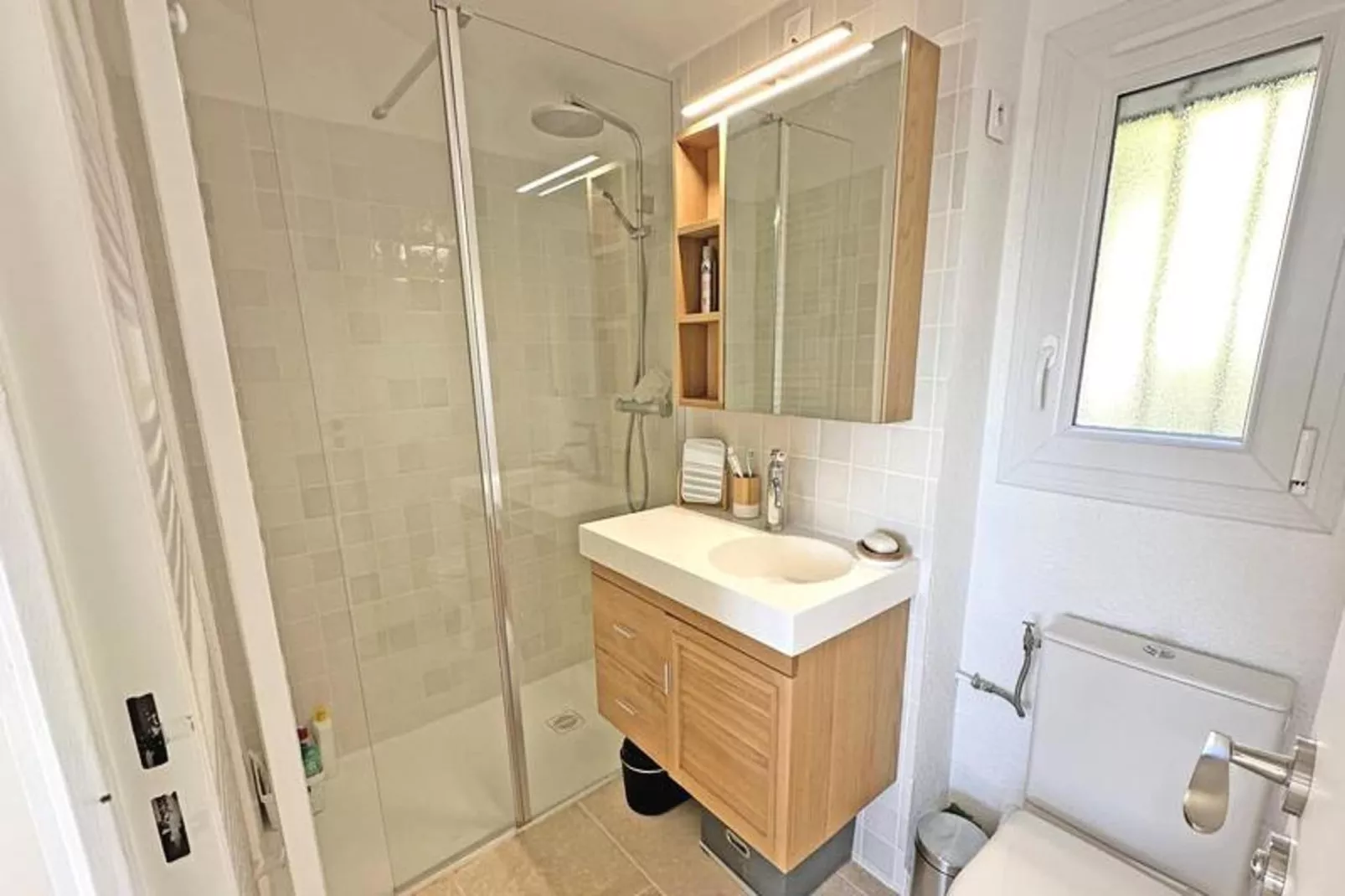 Résidence Bastides De Guerrevieille-Salle de bain