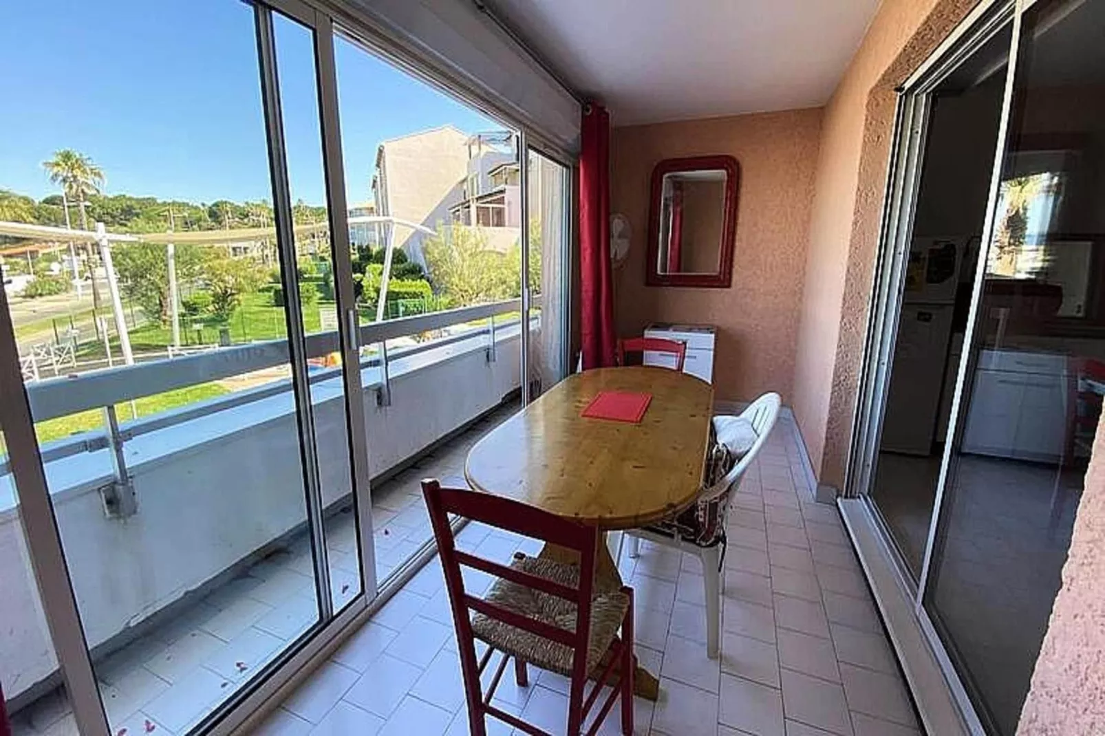 Résidence Port Helena Coudouliere-Living room