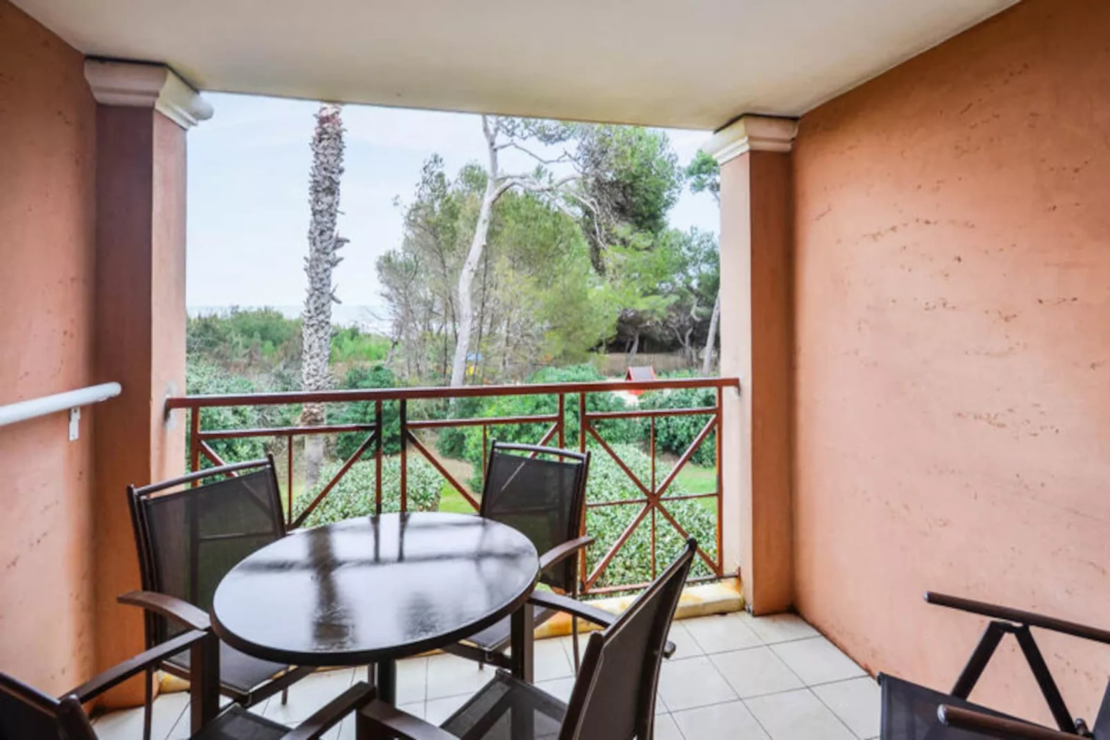 Résidence La Pinède - maeva Home-Image-tags.