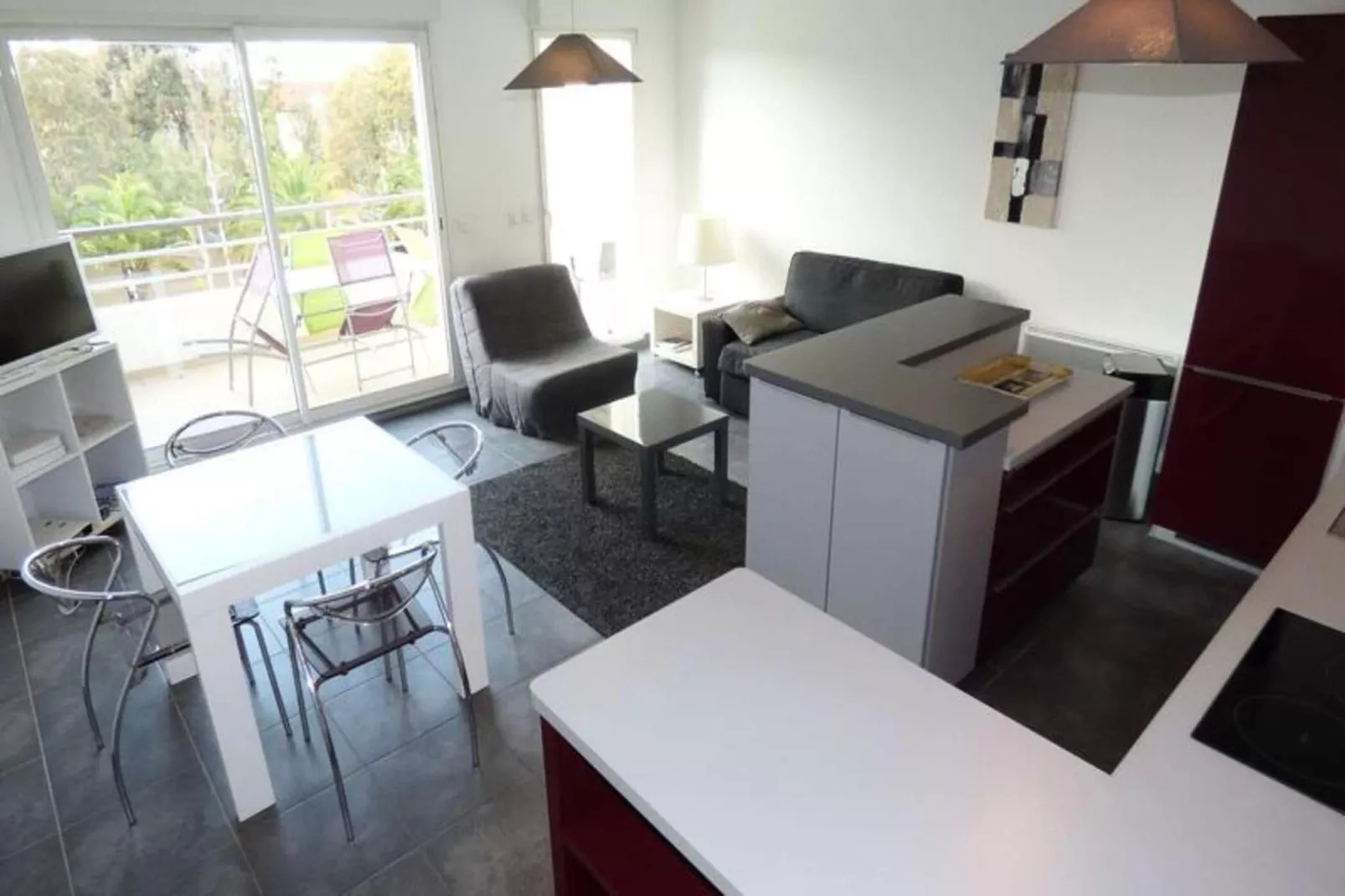 Résidence Tamaris Bay-Außenbereich Sommer