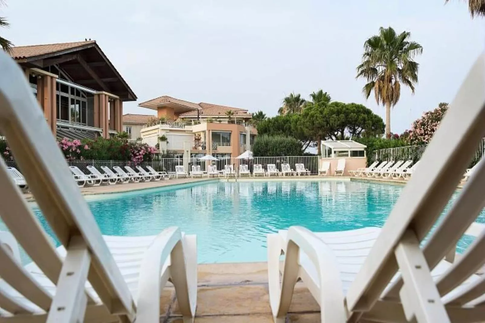 Résidence Cap Hermes - maeva Home-Außenbereich Sommer