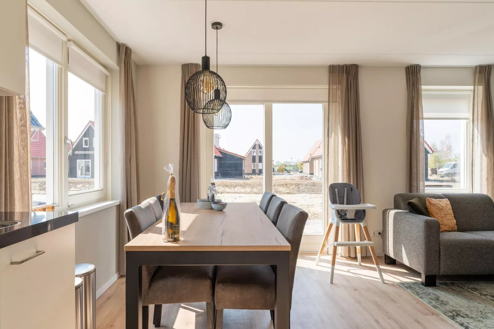 De Tjiftjaf Huis Nr 21-Dining room