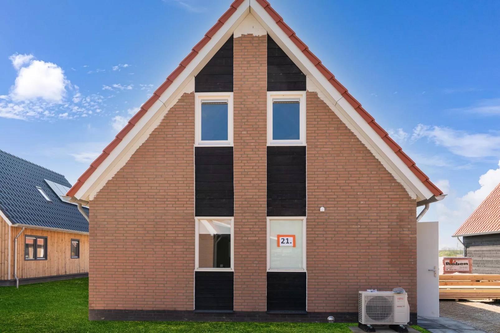 De Tjiftjaf Huis Nr 21-Exterior summer